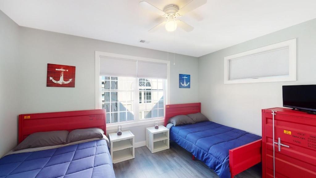 Beach House Steps Away From The Boardwalk And Beach With Ocean Views In Seaside Heights! Екстериор снимка